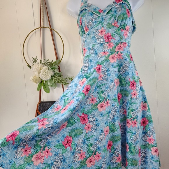 Hot Topic Blue Floral Tiki Swing Dress Size Small - Picture 4 of 10